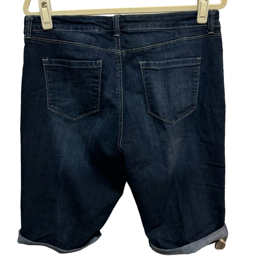 Bandolino- Classic Bermuda Jean Shorts - Denim - size 10 - Picture 4 of 4